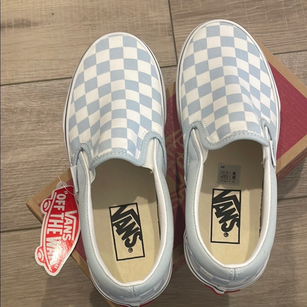 Vans Baby Blue Checkered Slip-On Shoes Women’s 6.0, Men’s 4.5